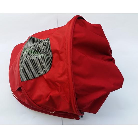 Pliko P3 Compact Four/Hood Geranium kupola